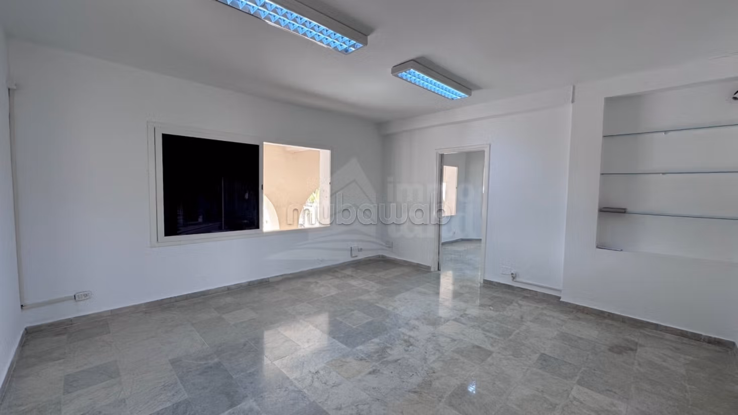 A vendre S1 Usage Habitation / Bureautique Lac1