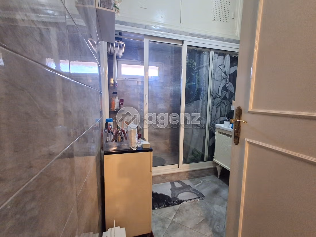 Apartment for sale 104 m², 2 bedrooms Other Casablanca