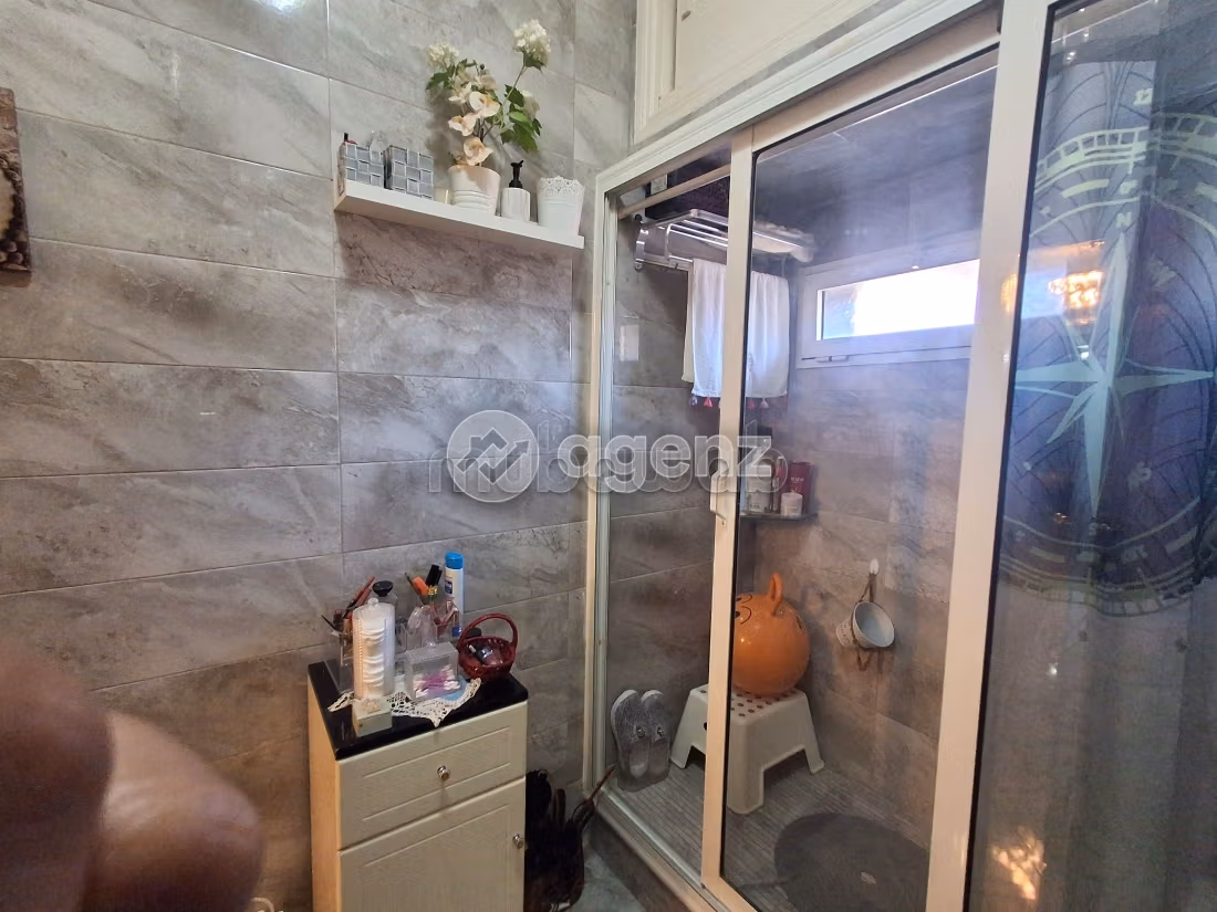 Apartment for sale 104 m², 2 bedrooms Other Casablanca