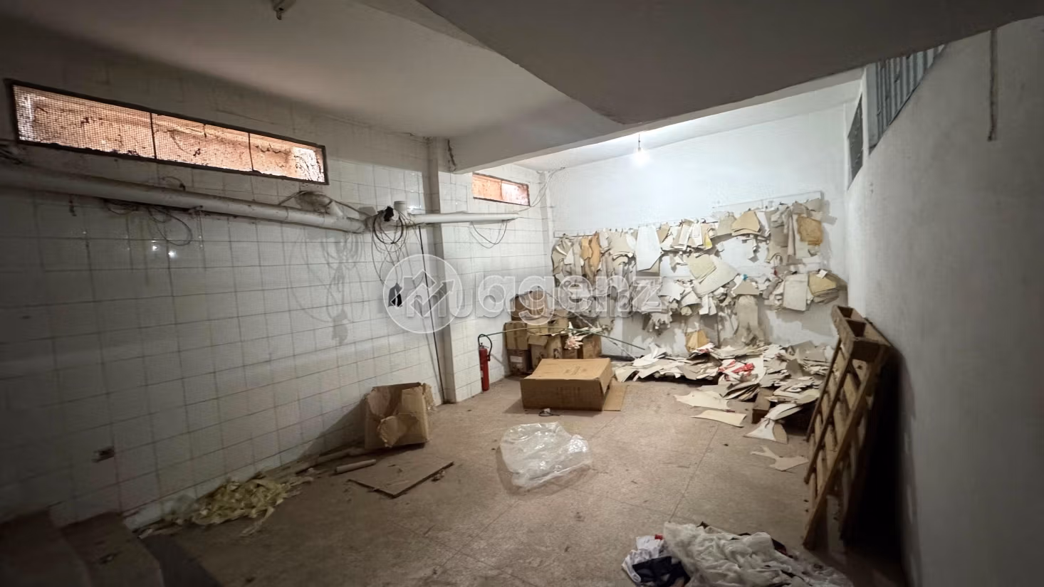 Local Industriel à vendre 215 m² Hay Chrifa Casablanca