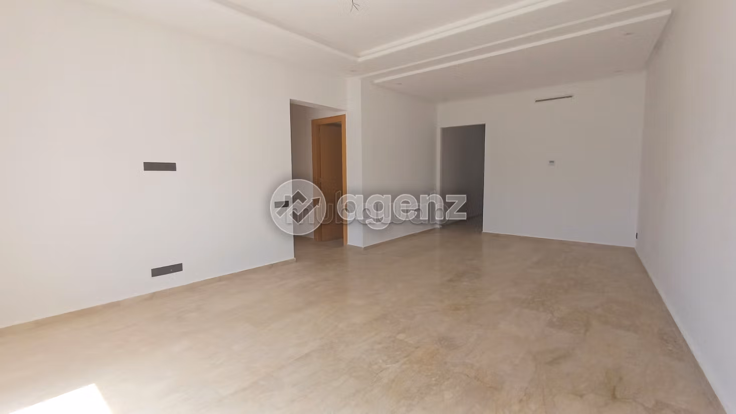 Appartamento in vendita 102 m², 2 camere Ziraoui Casablanca
