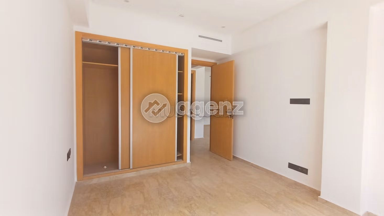 Appartamento in vendita 102 m², 2 camere Ziraoui Casablanca