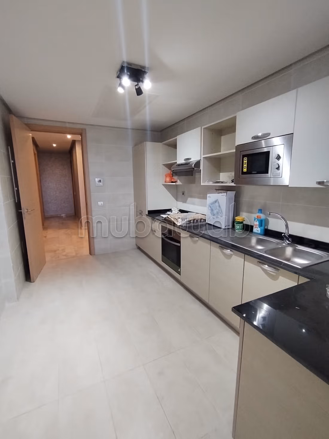 Appartement à Louer à Prestigia
Hay Riad — 5