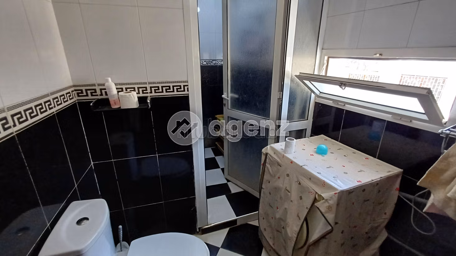 Appartamento in vendita 107 m², 2 camere Bourmana Fez