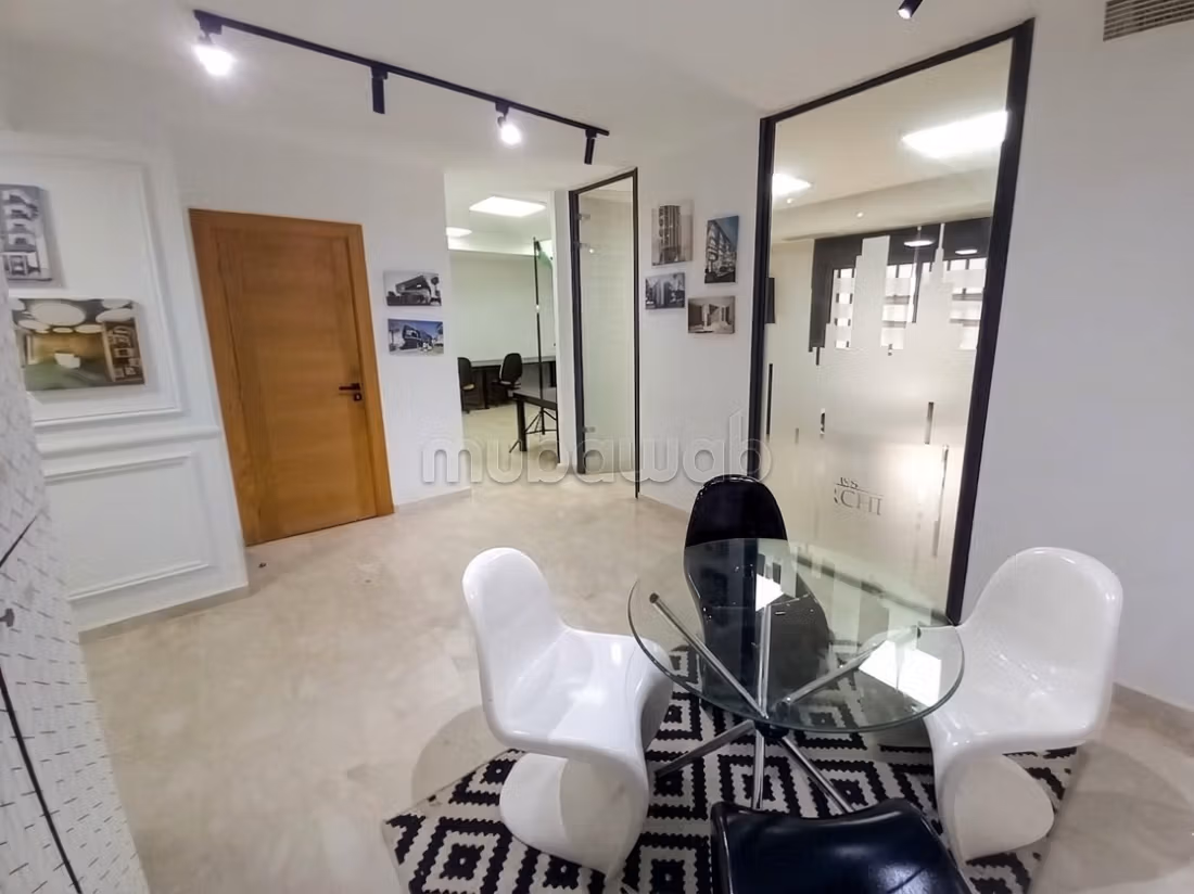 Offices for rent in Riviera. Total area 66 m²