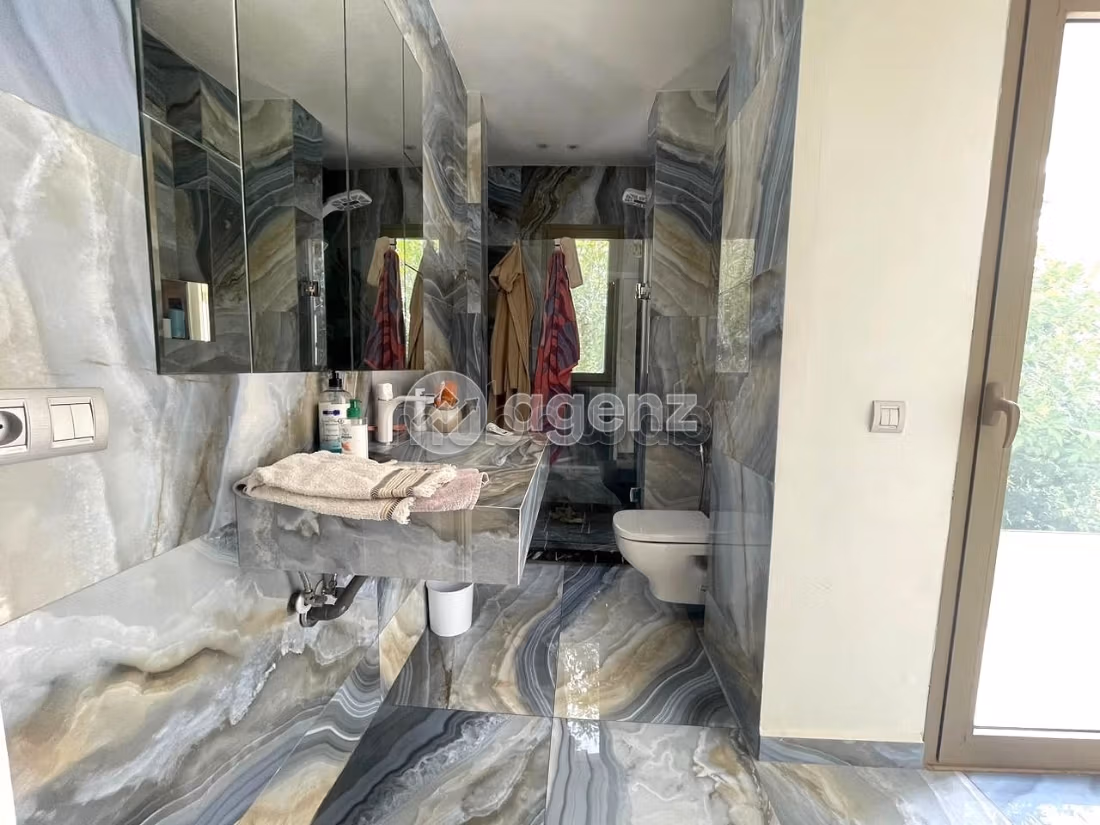 Villa for sale 322 m², 3 bedrooms Tamaris Dar Bouazza