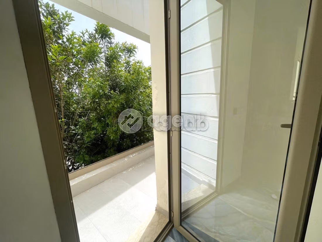 Villa for sale 322 m², 3 bedrooms Tamaris Dar Bouazza