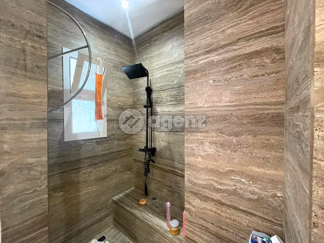 Villa for sale 322 m², 3 bedrooms Tamaris Dar Bouazza