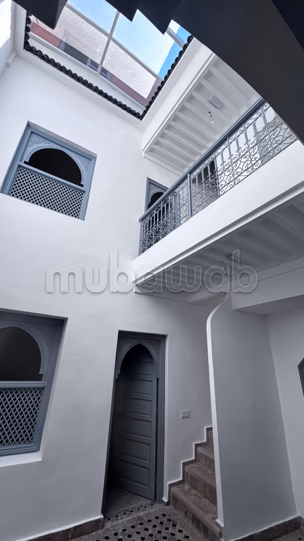Riad ristrutturato con 4 camere vicino alla Madrasa Ben Youssef
