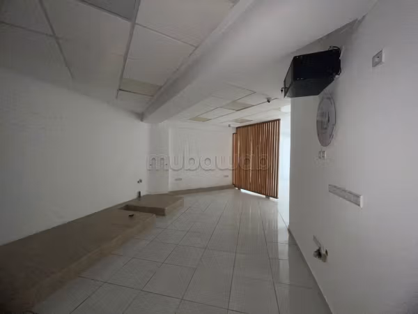 Oficina en alquiler en pleno centro de Kénitra