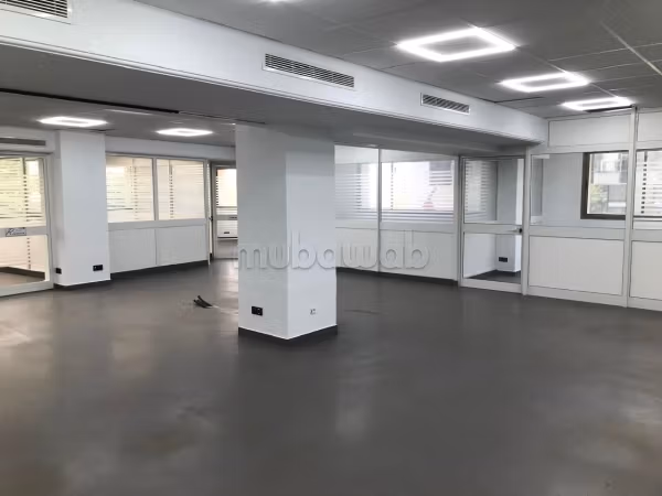 In affitto - Ufficio di alta classe alle Berges du Lac 2