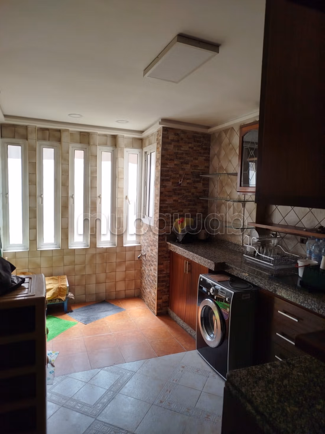 Ongemeubileerd appartement te huur