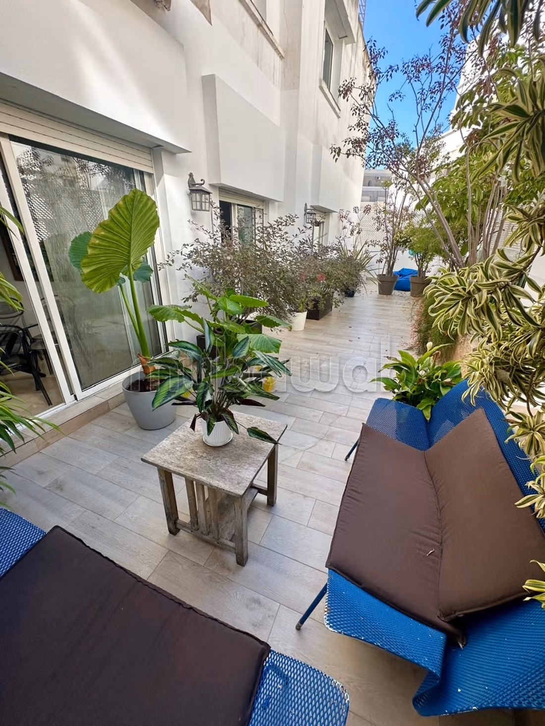 Bel appartement haut std à vendre à Racine Extension. 3 pièc...