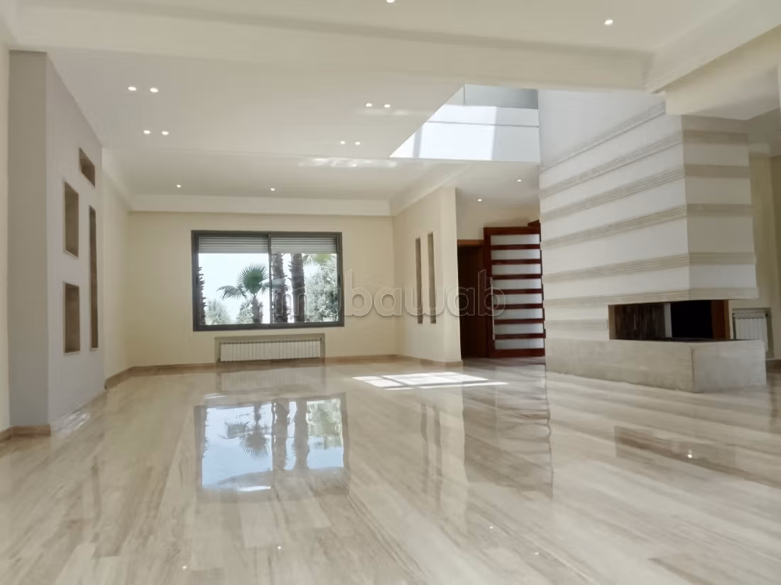 High standing villa for rent in California