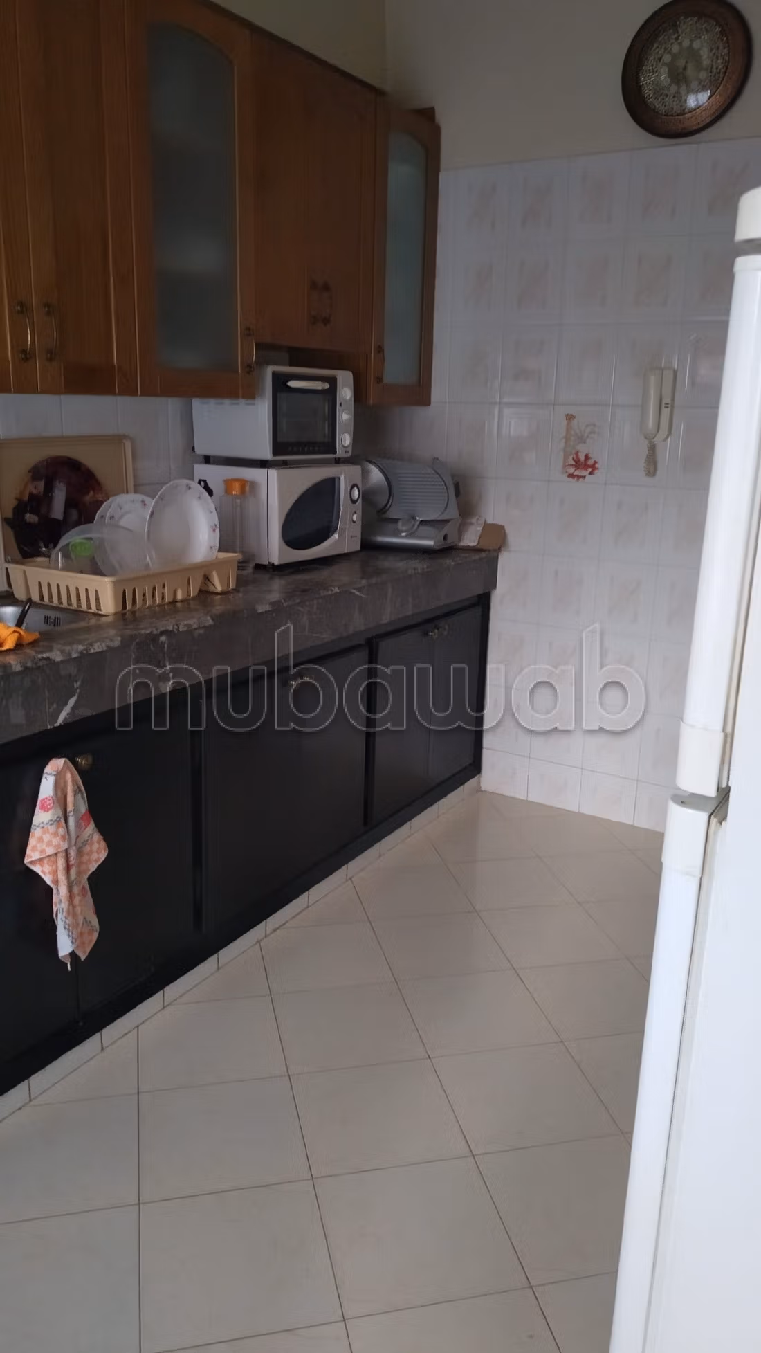 Appartement en excellent état avec place de parkin — 3