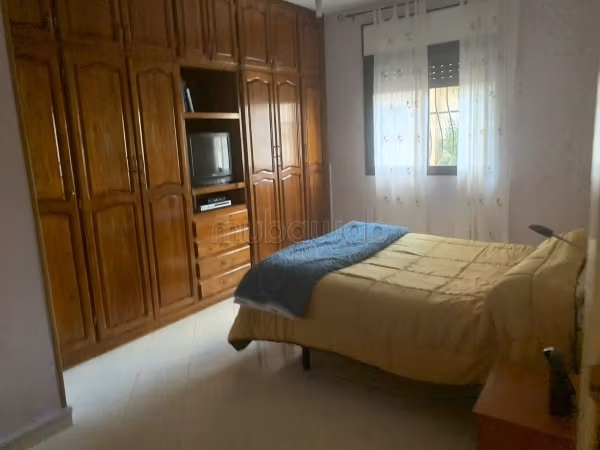 Appartement en excellent état avec place de parkin