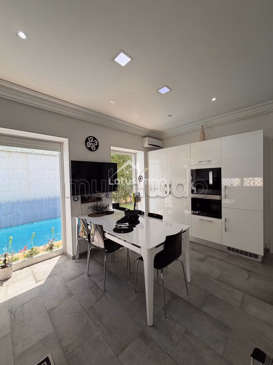 A Vendre Villa Jumelée à Riadh Landalous