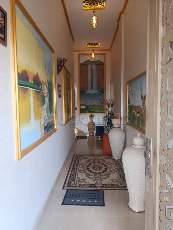 Appartement 2 chmbr meublé avec terrasse 
Commune
