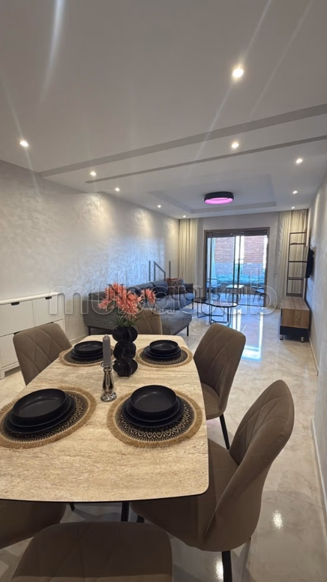 Appartement à louer ou à vendre — 6