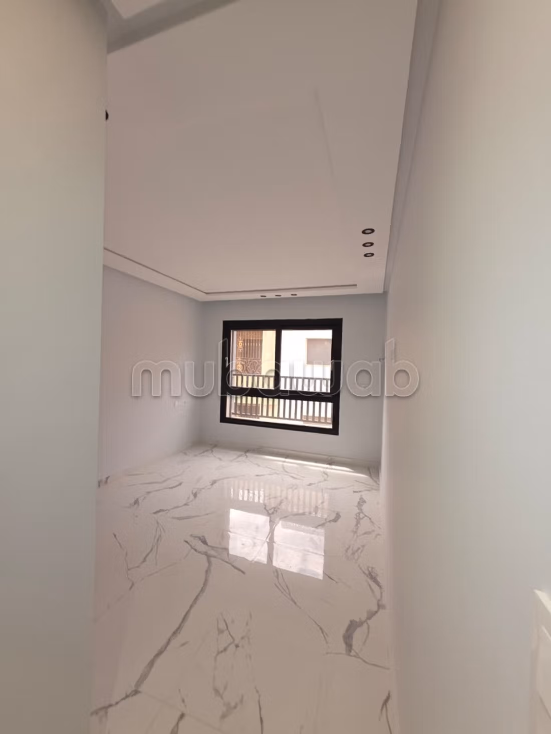 Location d'un appartement à Hay el matar. 3 pièces confortables — 2
