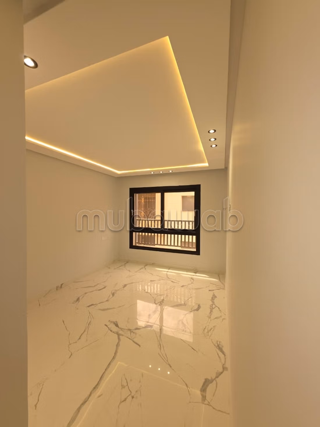 Location d'un appartement à Hay el matar. 3 pièces confortables — 4