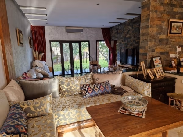 Villa for sale
