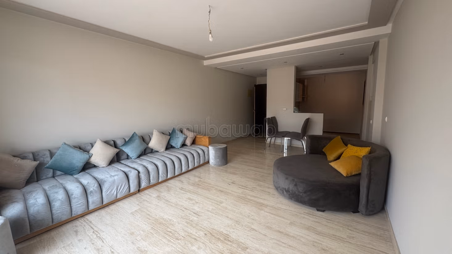Superbe appartement avec terrasse à louer route de safi.
Meublé — 2