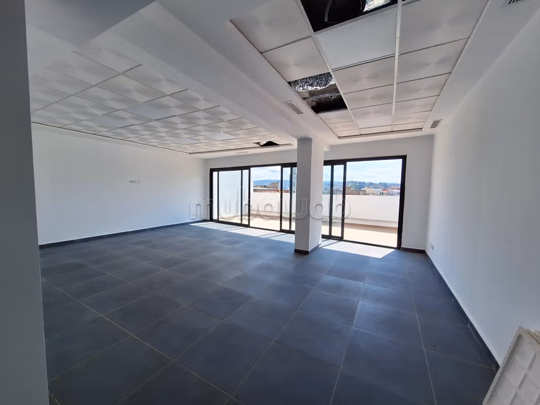 Plataformas de oficinas nuevas en venta