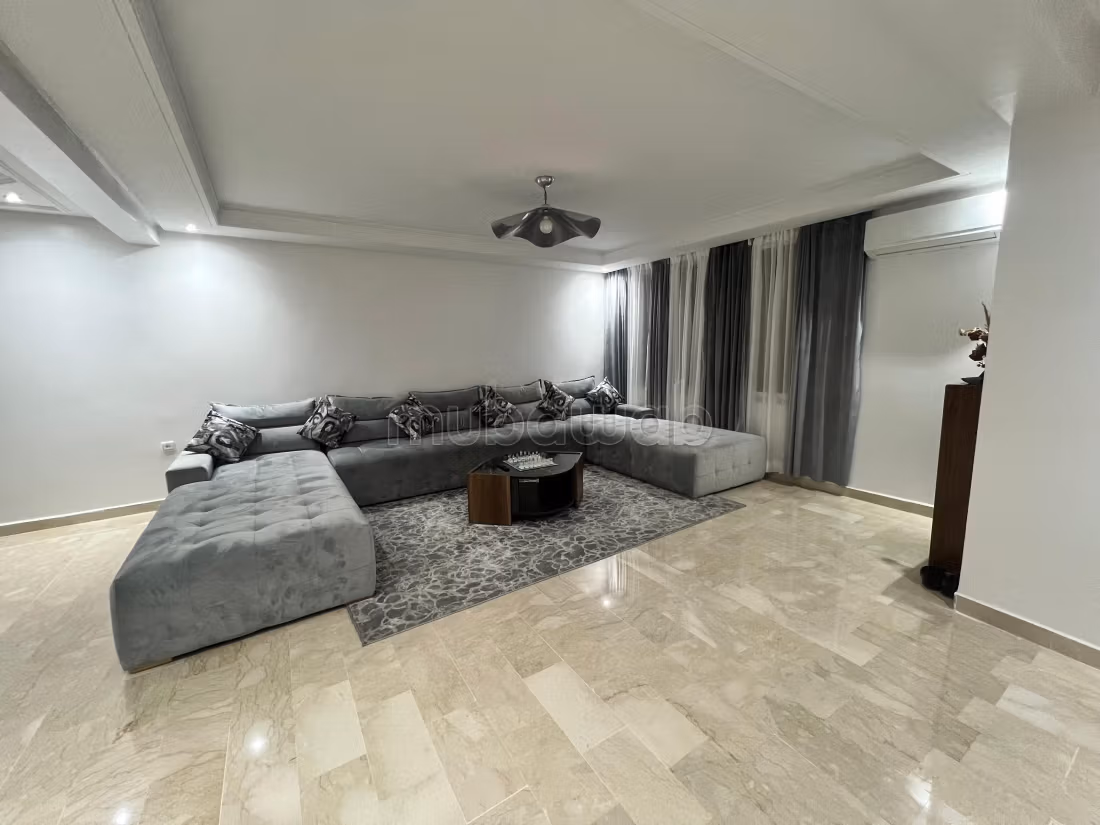 Appartement à louer à Guéliz. Surface de 125 m². Bien meublé — 2
