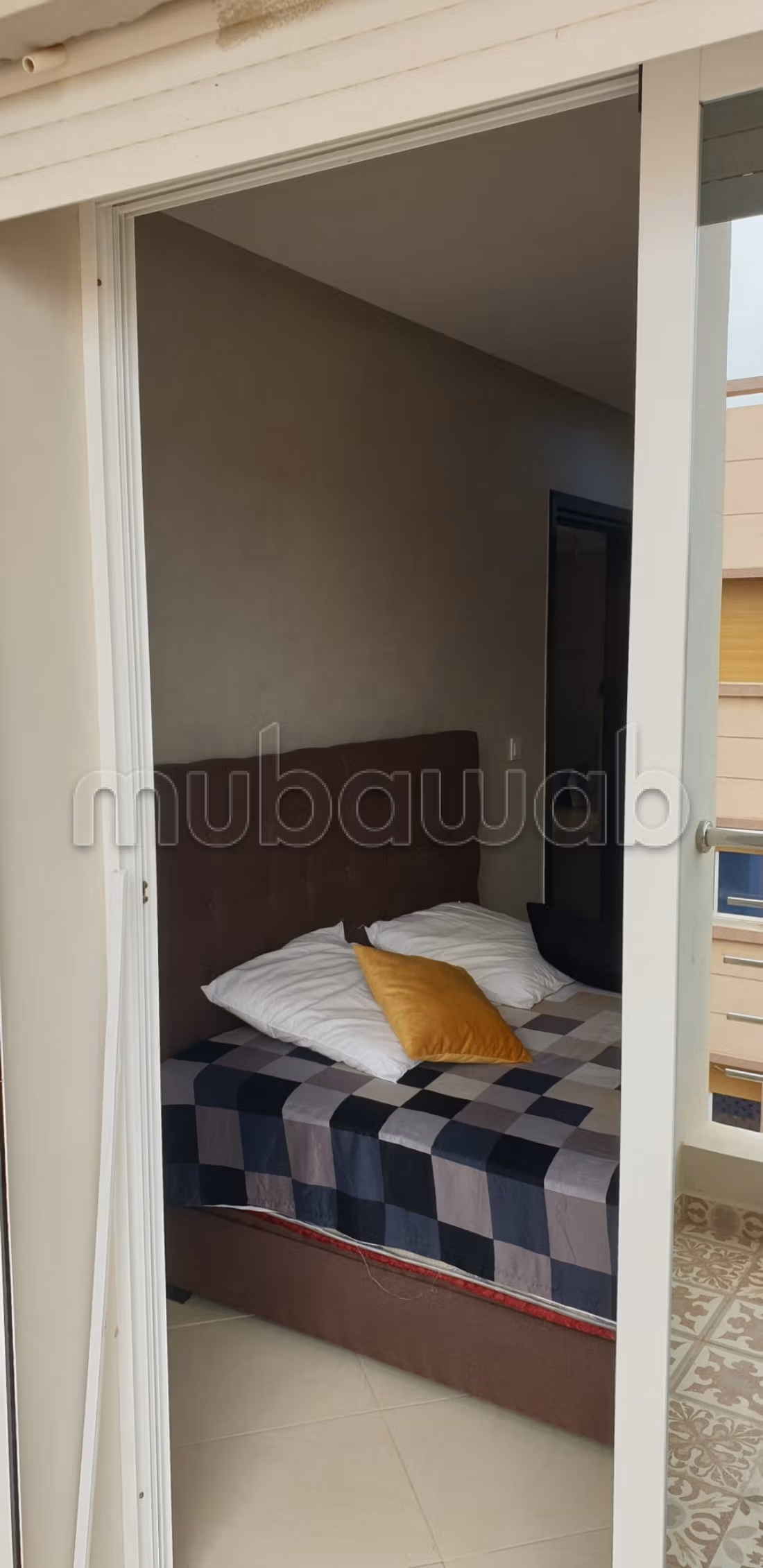 Apartment 5 p 115m2 2 Facade 3rd floor with elevator