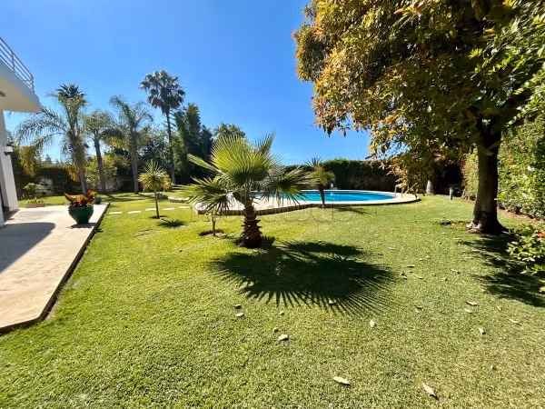 Magnifique villa a vendre Rabat souissi