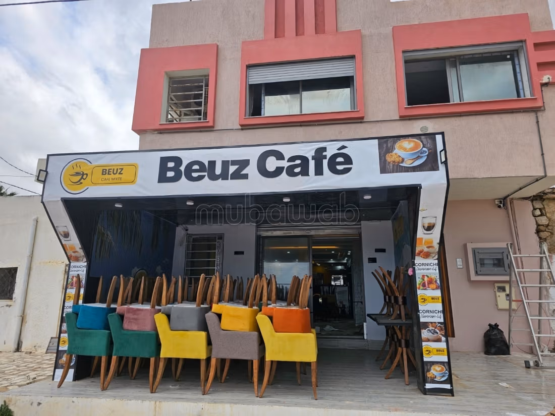 Caffè e appartamento duplex vicino al mare a Hizam Al-Anaf