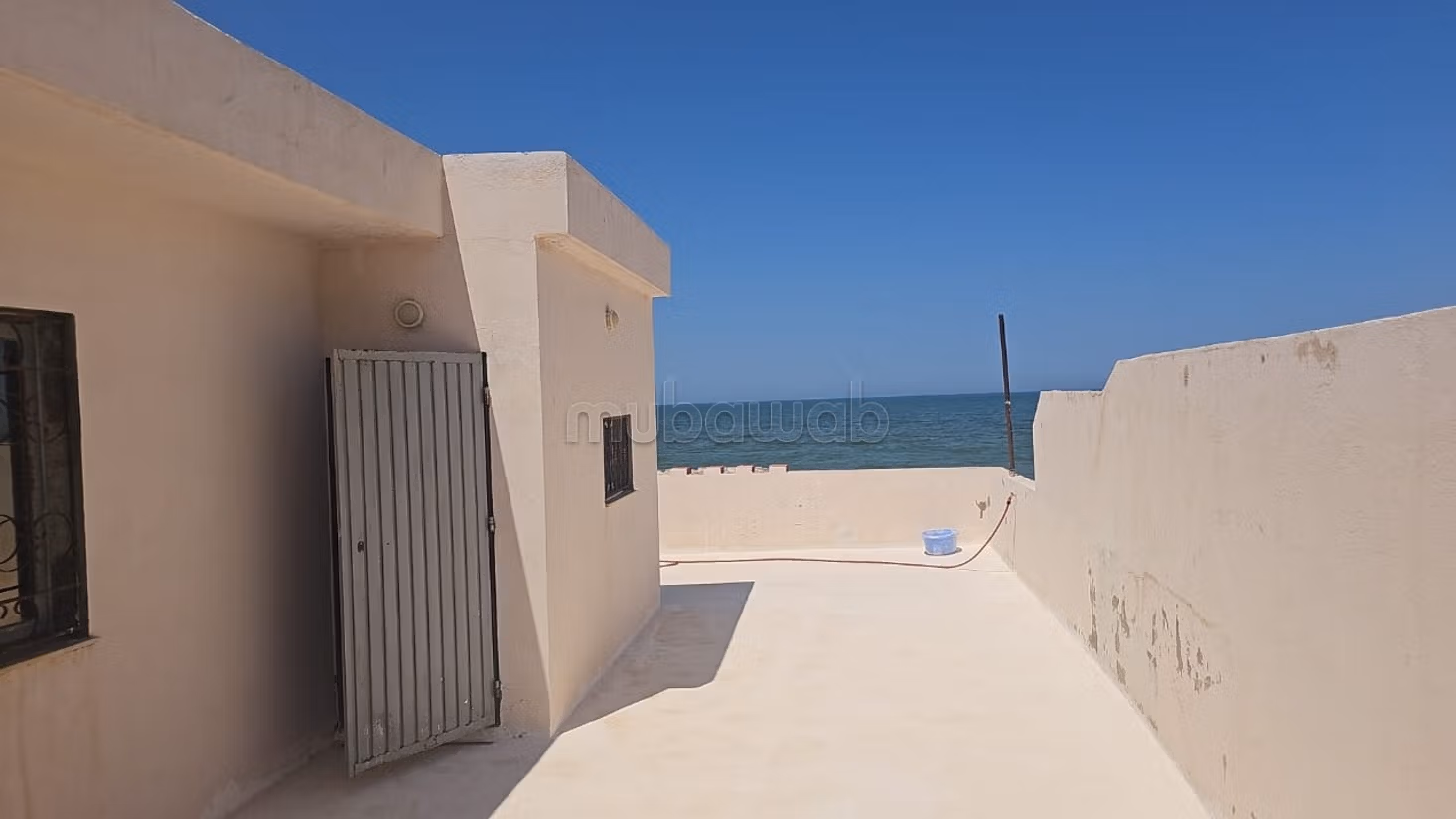 Caffè e appartamento duplex vicino al mare a Hizam Al-Anaf