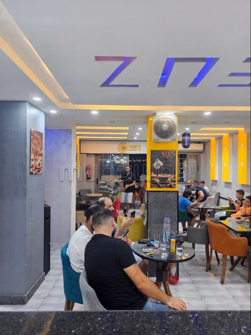 Caffè e appartamento duplex vicino al mare a Hizam Al-Anaf