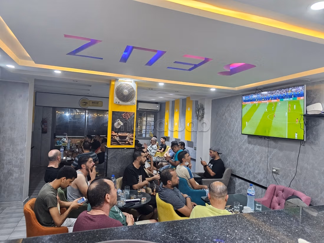 Caffè e appartamento duplex vicino al mare a Hizam Al-Anaf