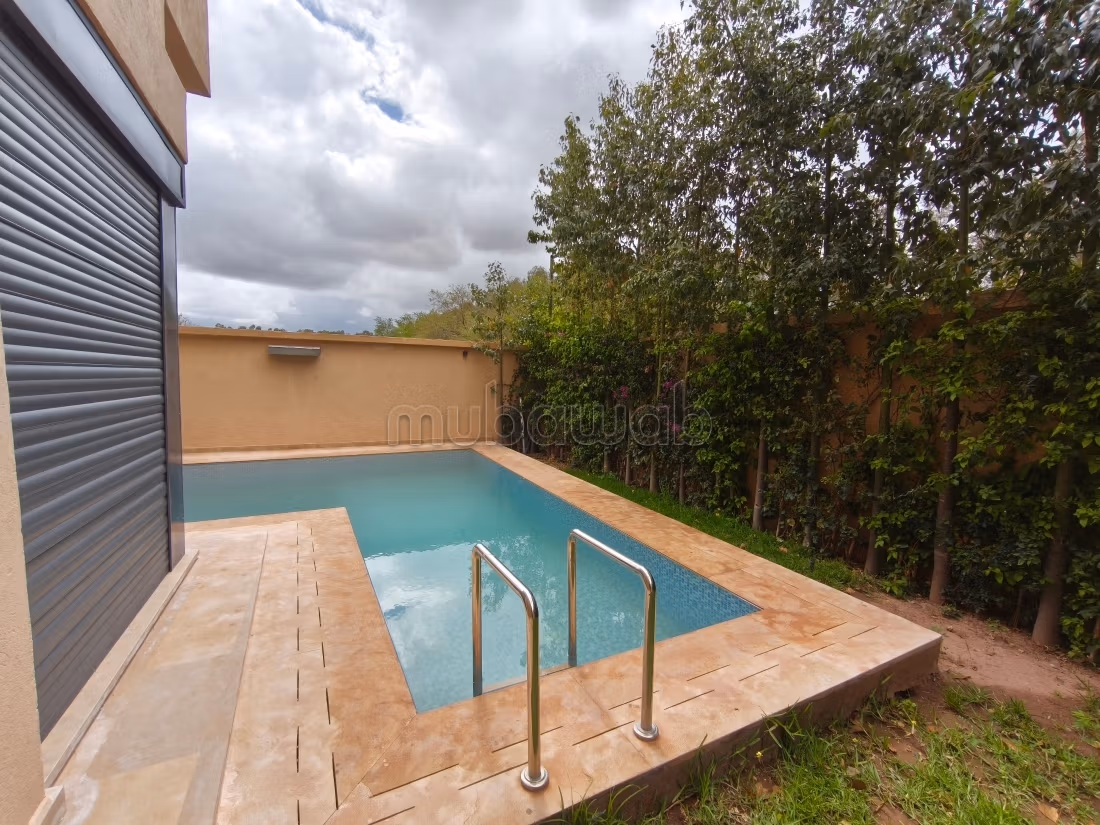 Villa di 260m2 sulla strada per Amezmiz