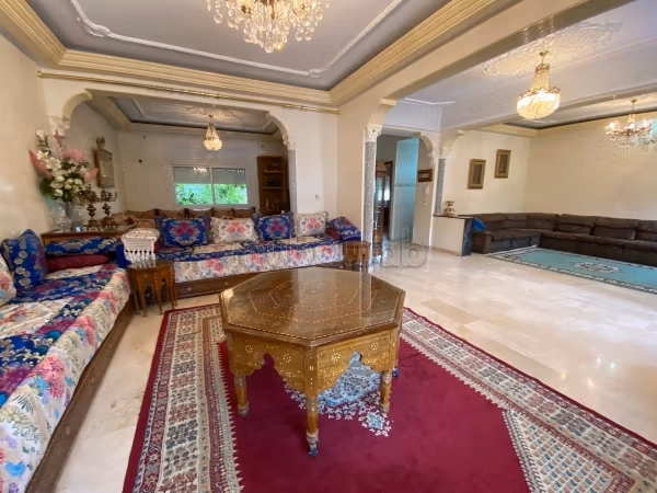 Villa modern et traditionnel