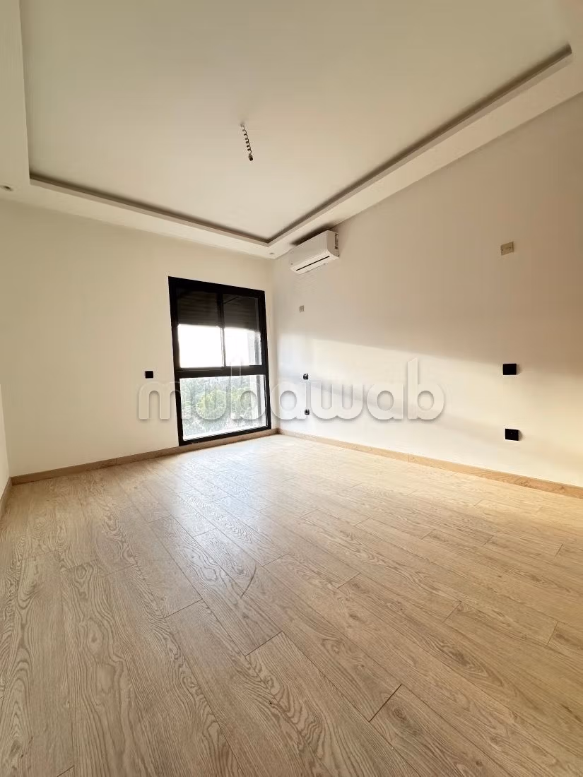 Apartment for rent Cfc without direct view terrace