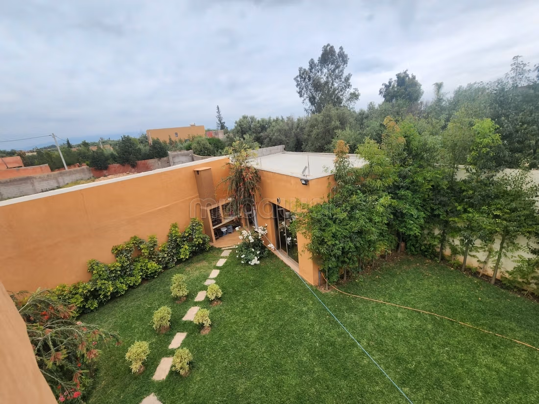 Villa Melkia avec piscine et vue Atlas à vendre