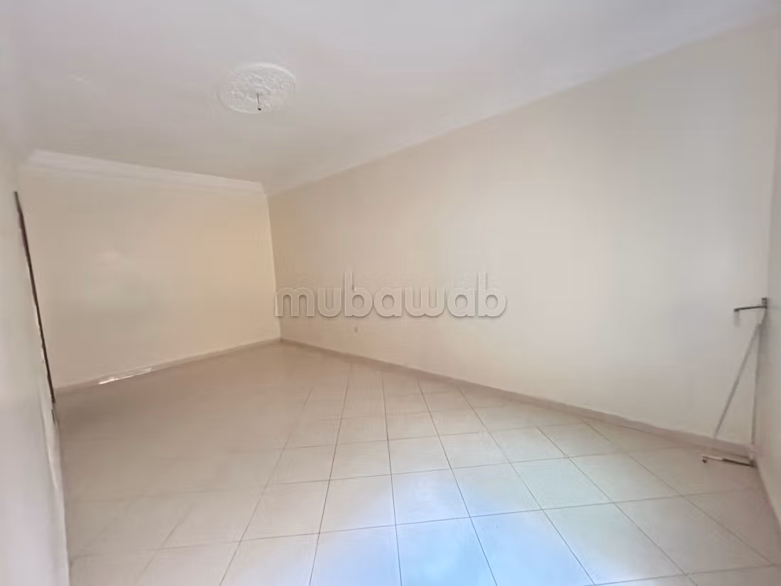 Vendita di un bell'appartamento. 1 locale. Terrazzo