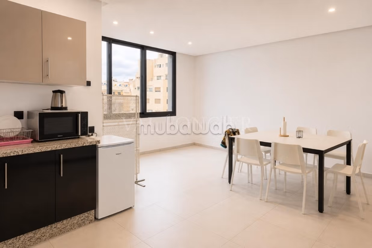 Location Plateau de bureau meublé avec vue mer – Ain Diab, Casablanca