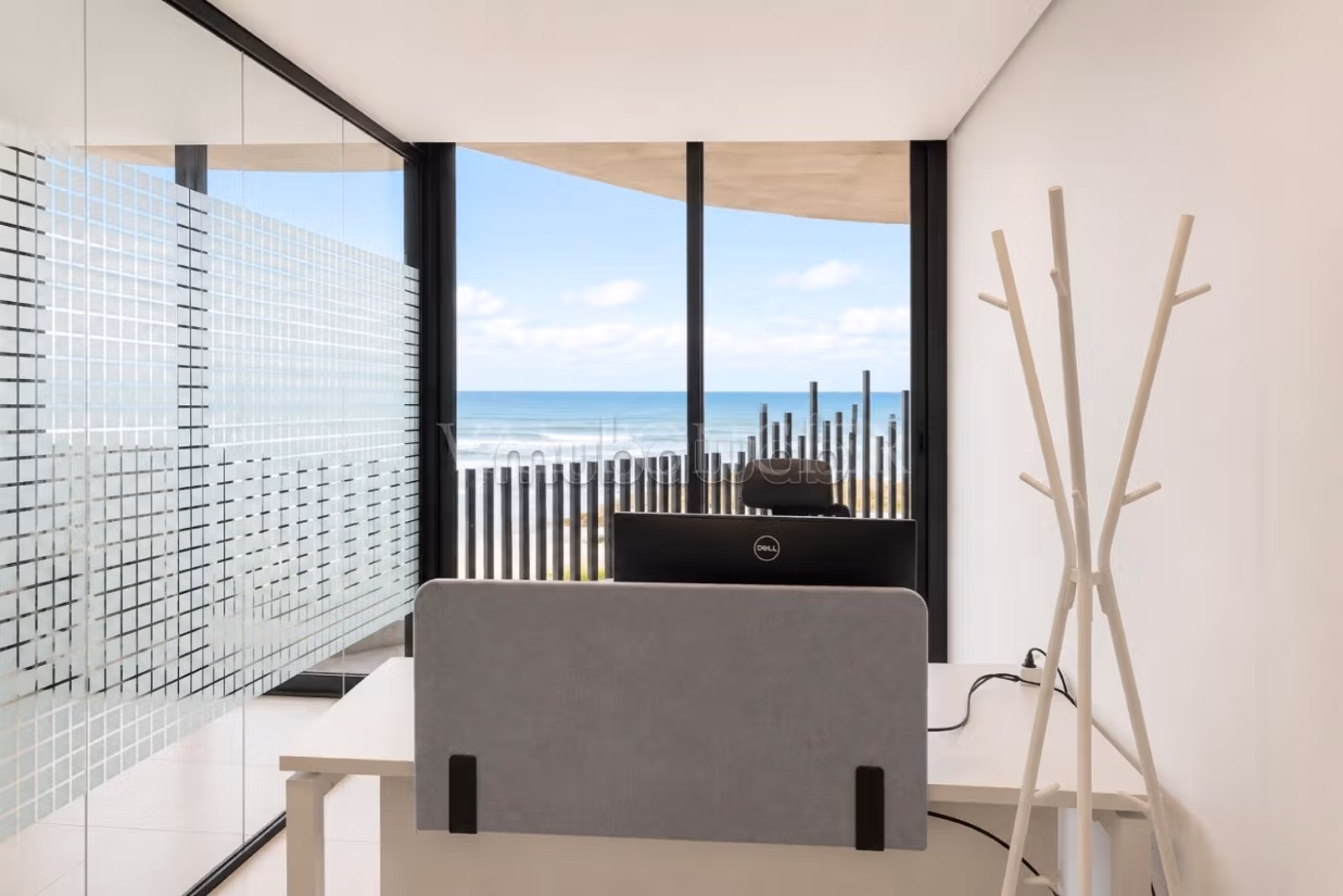 Location Plateau de bureau meublé avec vue mer – Ain Diab, Casablanca