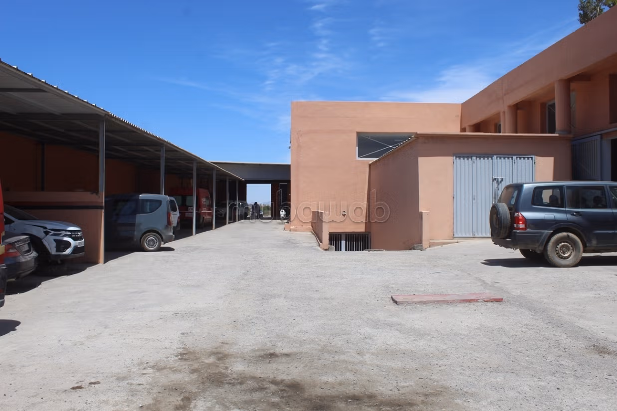 Local industriel a Louer de 2500m²