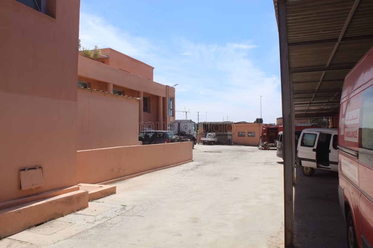 Local industriel a Louer de 2500m²