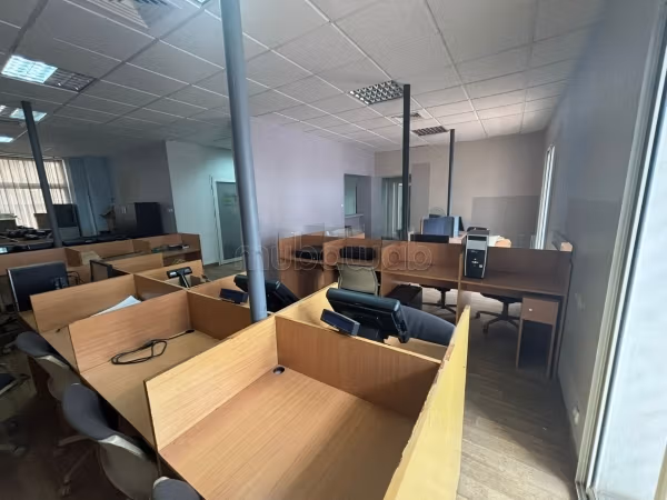 Ufficio di 170 m² in vendita nel Quartiere degli Affari