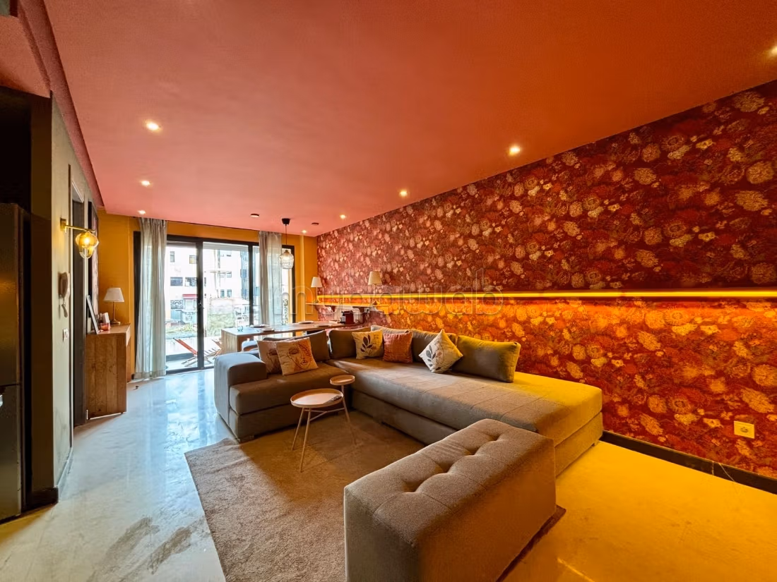 Studio moderne en vente à Racine — 6