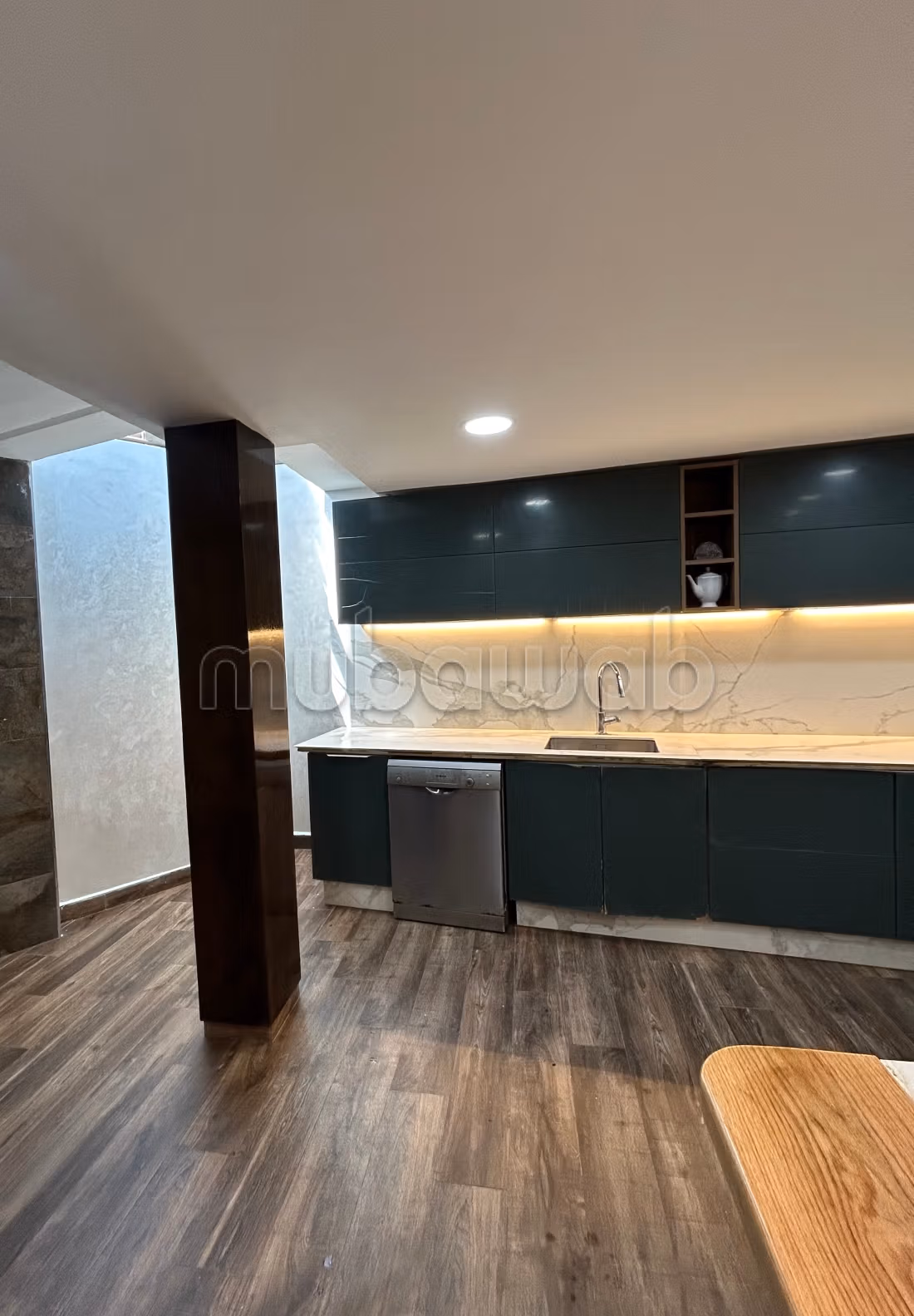 Magnifique villa à louer à skhirat plage. Superficie 280 m². Bien meublé