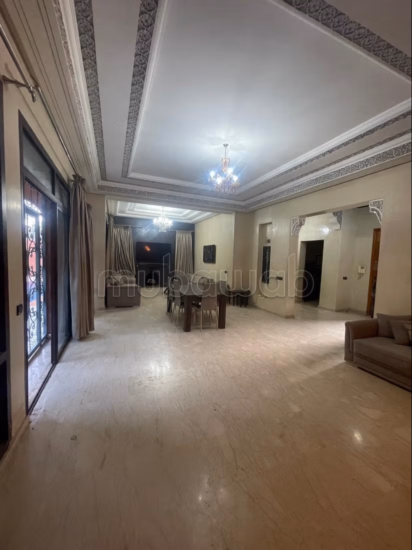 Suntuosa villa en venta en Hay Targa. 5 hermosas habitaciones. Mobiliario