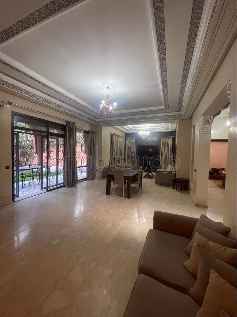 Suntuosa villa en venta en Hay Targa. 5 hermosas habitaciones. Mobiliario