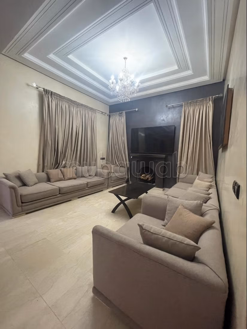Suntuosa villa en venta en Hay Targa. 5 hermosas habitaciones. Mobiliario